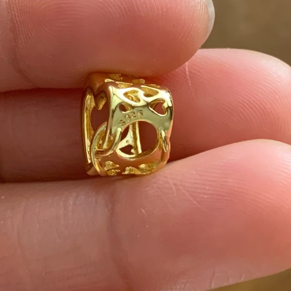 NWOT Gold Tone Love You Mom Infinity Heart Charm - Picture 10 of 10